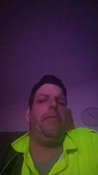 Knuffelstaaf123 online show from 02-04-26, 05:08