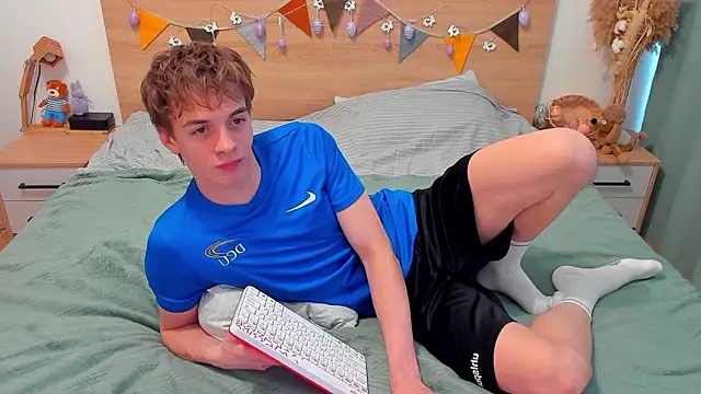 Fandi 777 online show from 02-20-26, 11:01