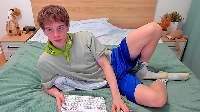 Fandi 777 online show from 11-30-25, 12:50