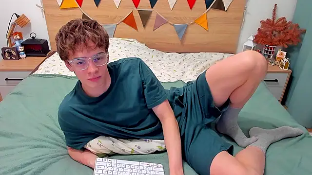 Fandi 777 online show from 02-10-26, 05:28