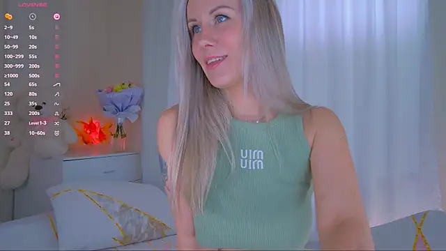 Nika Bloom online show from 10-22-25, 05:07