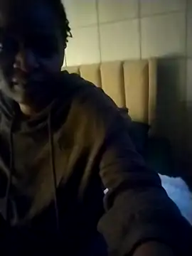 BabyBarbee online show from 11-17-25, 04:22