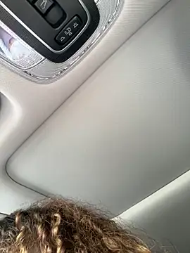 Lianh Benett online show from 02-20-26, 02:41