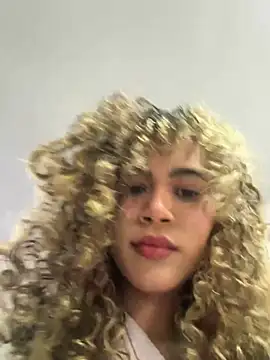 Lianh Benett online show from 02-19-26, 02:25