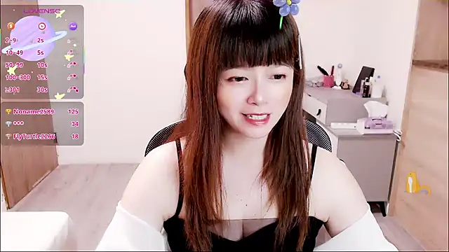 Snapshot of a0513 chatting on 10-06-25, 03:13 a0513 online show from 10-06-25, 03:13