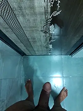 bobyyboyy1 online show from 02-24-26, 04:35