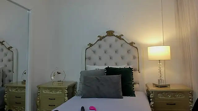 lexa 25  online show from 12-16-25, 11:58