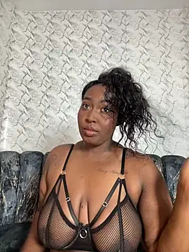 emilyrojas online show from 04-22-26, 12:23