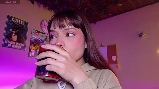 maryberry   online show from 11-21-25, 04:22