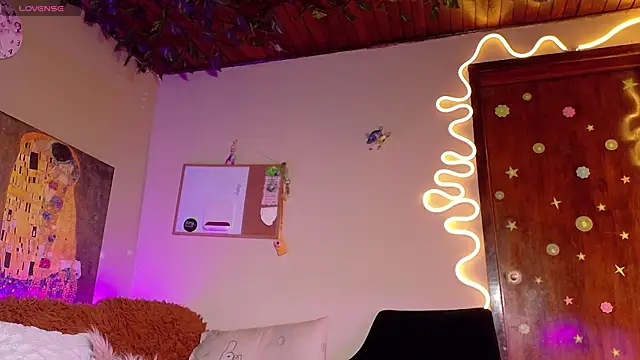 maryberry   online show from 09-28-25, 03:57