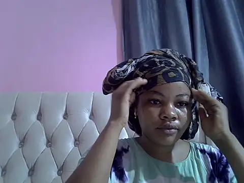 Amberay1 online show from 11-18-25, 02:27