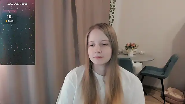 Snapshot of Alyaley chatting on 05-16-26, 04:28 Alyaley online show from 05-16-26, 04:28