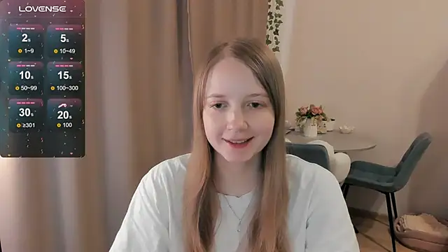 Snapshot of Alyaley chatting on 06-14-26, 10:49 Alyaley online show from 06-14-26, 10:49