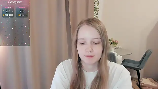 Snapshot of Alyaley chatting on 07-06-26, 03:03 Alyaley online show from 07-06-26, 03:03