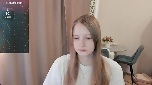 Snapshot of Alyaley chatting on 06-23-26, 12:36 Alyaley online show from 06-23-26, 12:36