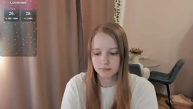 Snapshot of Alyaley chatting on 07-05-26, 01:29 Alyaley online show from 07-05-26, 01:29