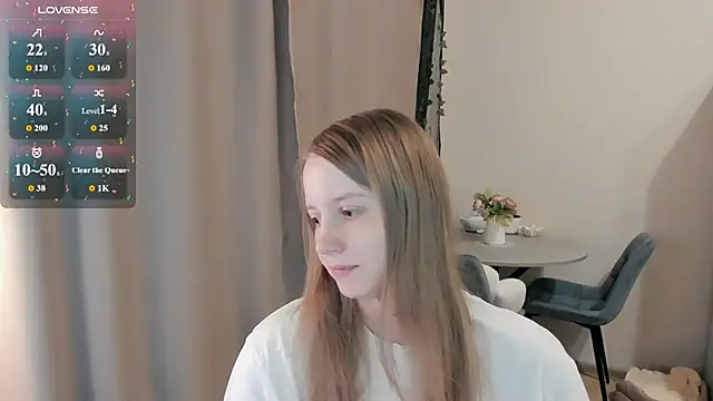 Snapshot of Alyaley chatting on 07-12-26, 09:48 Alyaley online show from 07-12-26, 09:48