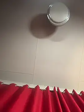 Astoria Moon online show from 02-20-26, 07:27