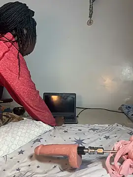Bella045 online show from 06-28-26, 05:47