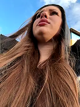 Snapshot of Syka0001 chatting on 09-26-25, 01:51 Syka0001 online show from 09-26-25, 01:51