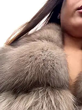 Snapshot of Syka0001 chatting on 10-07-25, 11:33 Syka0001 online show from 10-07-25, 11:33