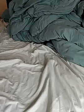 momentum2023 online show from 10-07-25, 02:40