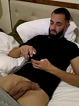 momentum2023 online show from 11-23-25, 05:06