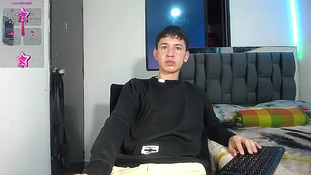 Mr daren  online show from 03-18-25, 02:06