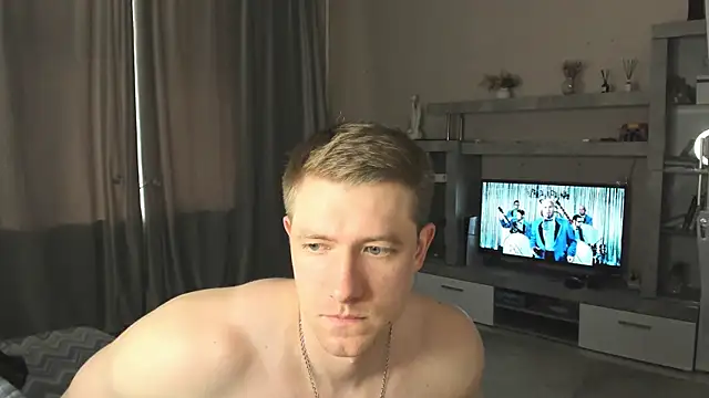 Snapshot of EthanPinkman chatting on 06-27-26, 06:19 EthanPinkman online show from 06-27-26, 06:19