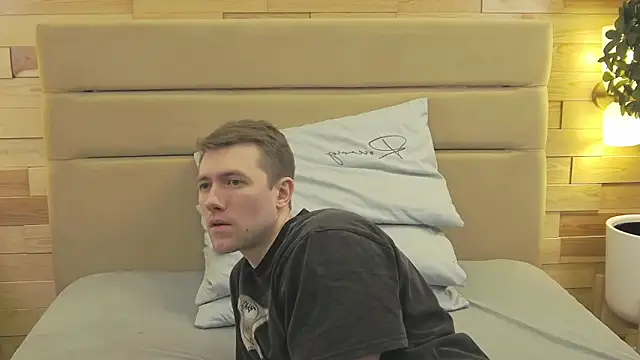 EthanPinkman online show from 03-01-26, 03:39