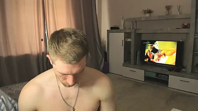 Snapshot of EthanPinkman chatting on 06-20-26, 05:56 EthanPinkman online show from 06-20-26, 05:56