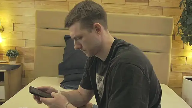 EthanPinkman online show from 03-28-26, 04:02