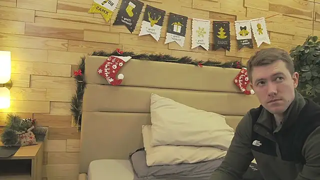 EthanPinkman online show from 12-21-25, 03:52