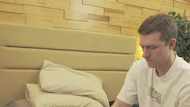 EthanPinkman online show from 12-02-25, 04:25