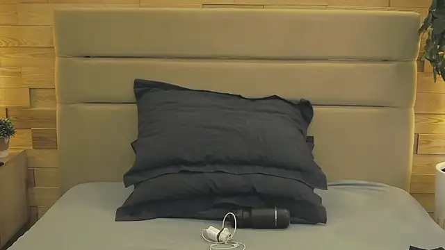 EthanPinkman online show from 04-04-26, 04:19