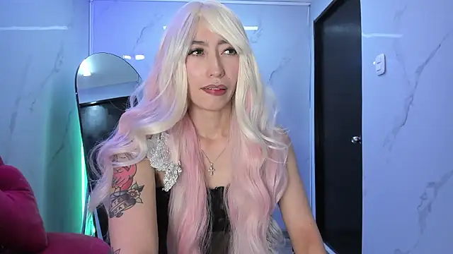 LilithCooperr  online show from 01-18-26, 12:36