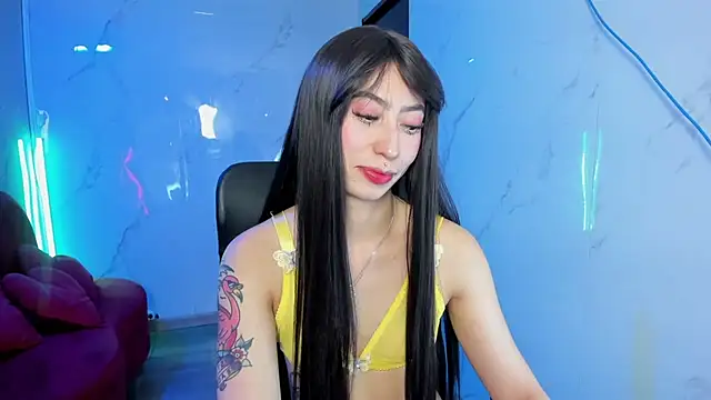 LilithCooperr  online show from 06-26-26, 03:34