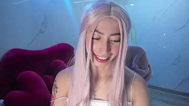 Snapshot of LilithCooperr_ chatting on 11-07-25, 10:24 LilithCooperr online show from 11-07-25, 10:24