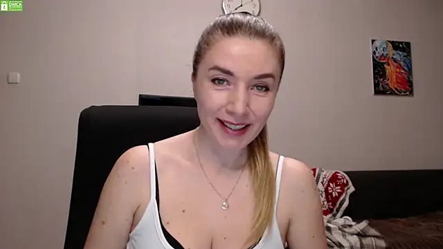 Snapshot of Sweet___Amelia chatting on 03-01-26, 05:57 Sweet Amelia online show from 03-01-26, 05:57