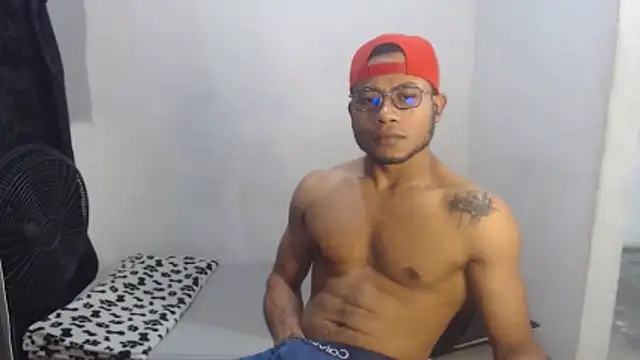 grandominantex1 online show from 12-14-25, 10:59