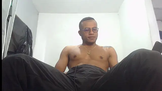 grandominantex1 online show from 09-26-25, 05:42