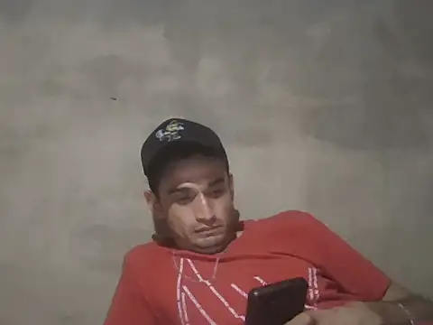 Snapshot of mapachon81 chatting on 10-30-25, 09:29 mapachon81 online show from 10-30-25, 09:29