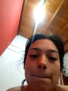 Snapshot of littlemelii chatting on 01-23-25, 04:04 littlemelii online show from 01-23-25, 04:04