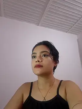 littlemelii online show from 06-07-26, 03:06