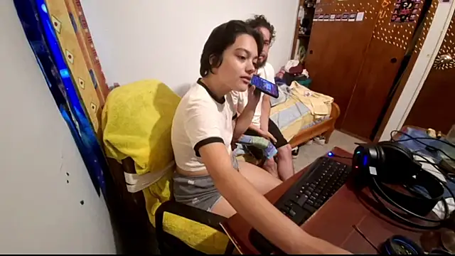 littlemelii online show from 07-10-26, 08:53