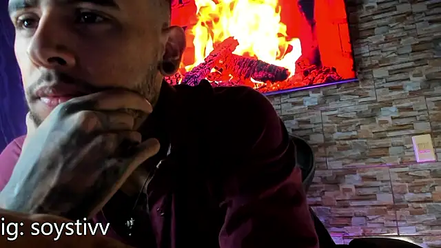 Snapshot of Seth_Owner chatting on 01-13-26, 01:42 Seth Owner online show from 01-13-26, 01:42