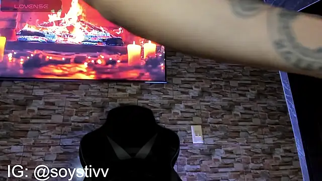 Snapshot of Seth_Owner chatting on 03-18-25, 02:17 Seth Owner online show from 03-18-25, 02:17