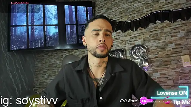 Snapshot of Seth_Owner chatting on 10-16-25, 01:36 Seth Owner online show from 10-16-25, 01:36