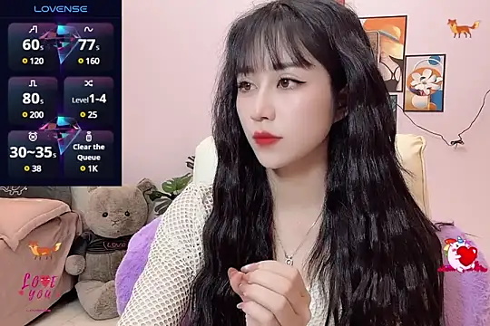 Snapshot of _LLisa_ chatting on 03-18-25, 05:55 LLisa online show from 03-18-25, 05:55