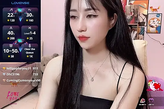 Snapshot of _LLisa_ chatting on 03-07-25, 06:33 LLisa online show from 03-07-25, 06:33